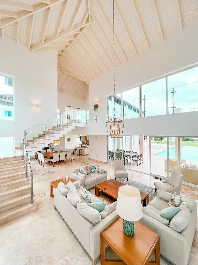 Peninsula Esmeralda Luxury Villas 普拉塔港