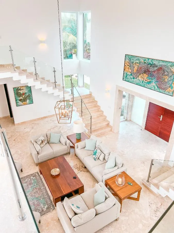 Peninsula Esmeralda Luxury Villas 普拉塔港