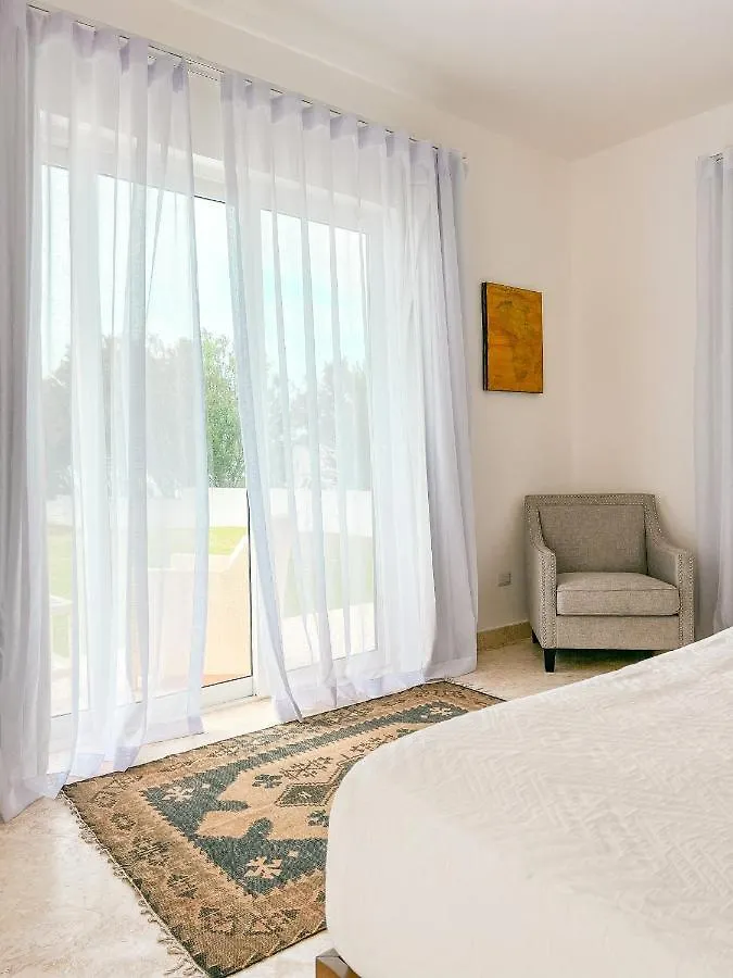 Peninsula Esmeralda Luxury Villas 普拉塔港