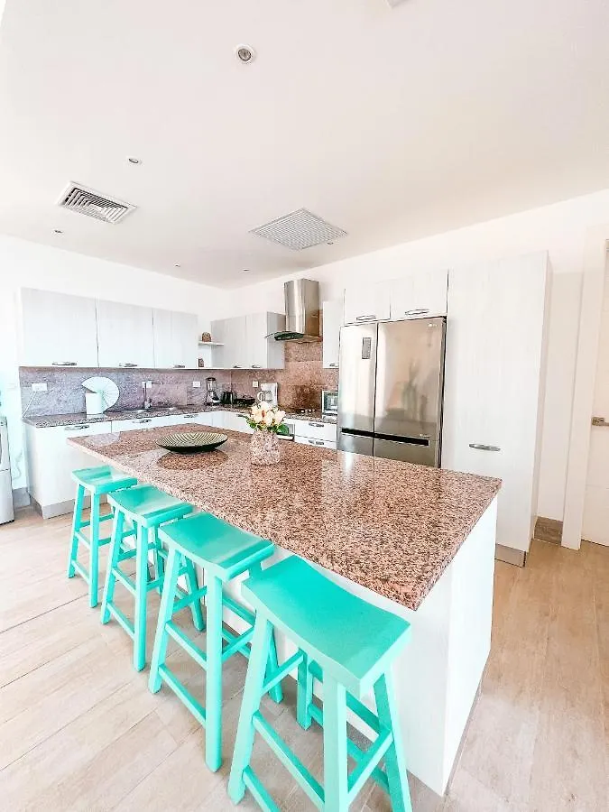 Peninsula Esmeralda Luxury Villas 普拉塔港